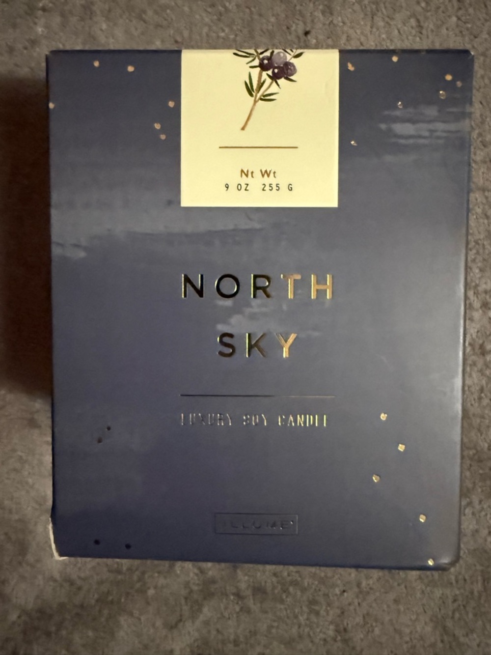 North Sky Luxury Soy Candle - Navy Blue & Cream Packaging